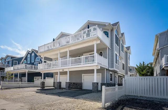 Long & Foster Vacation Rentals-30 79th Street West-image-1
