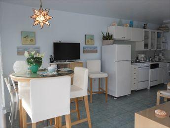 411 E. Toledo Avenue - #7-WW4