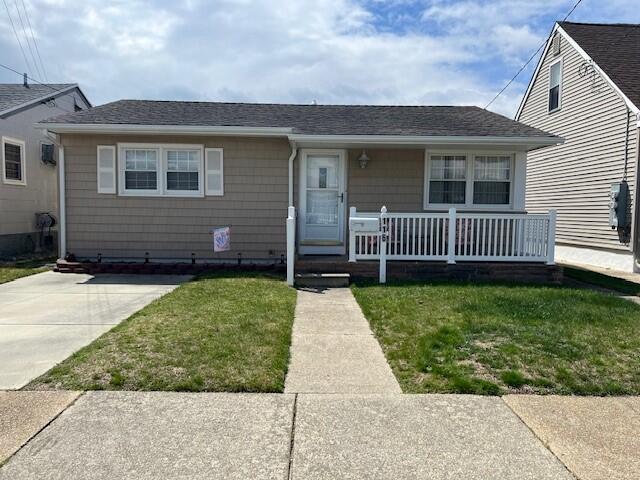 Long & Foster Vacation Rentals-116 E Monterey Ave.-image-1