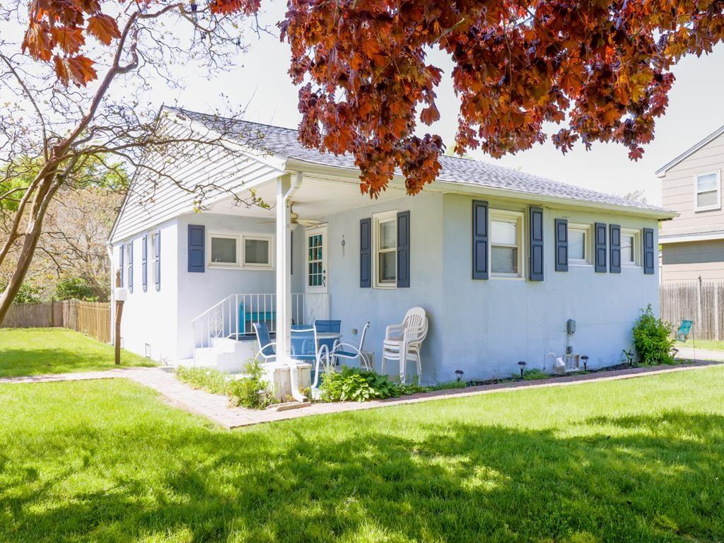 Long & Foster Vacation Rentals-659 Lafayette St-image-1