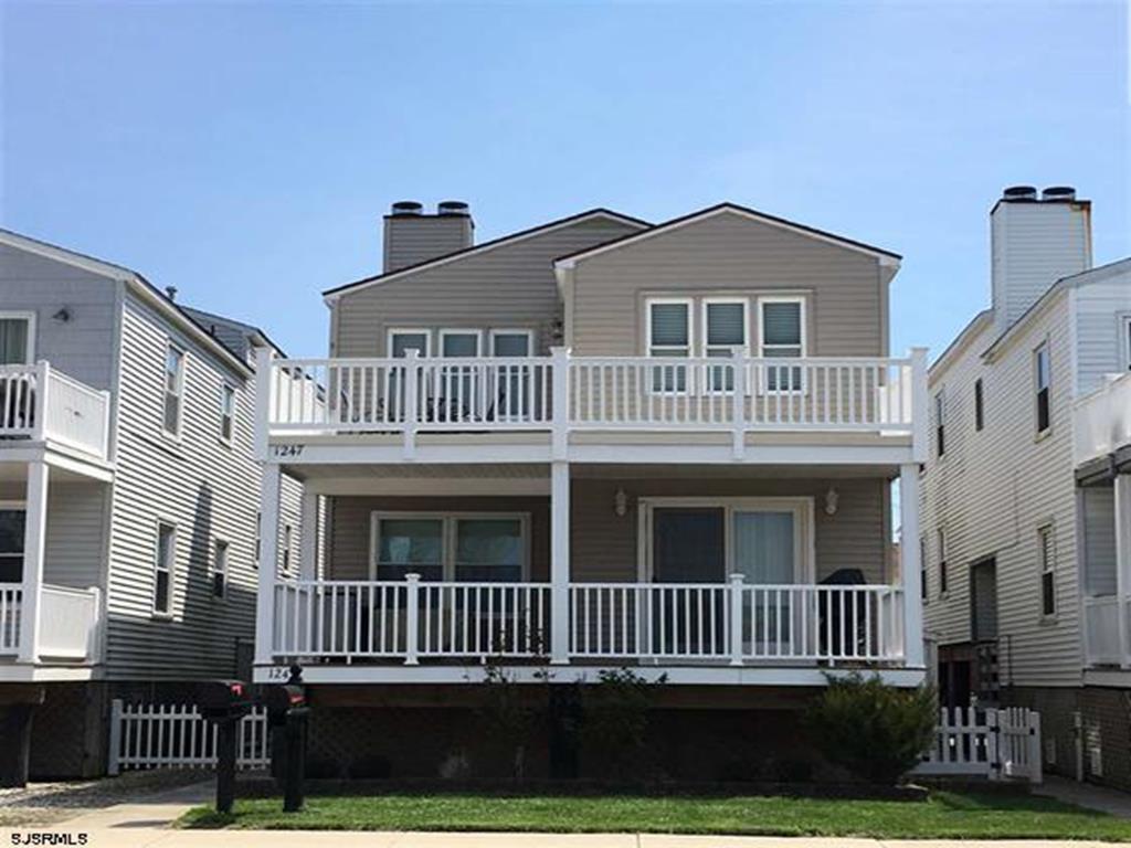 Long & Foster Vacation Rentals-1247 Haven Ave., 2nd Floor-image-1