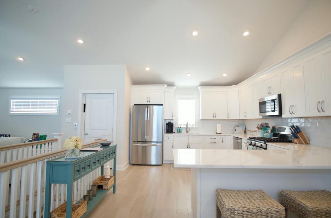 56 82nd Street East | Sea Isle City, NJ | Long & Foster Vacation Rentals