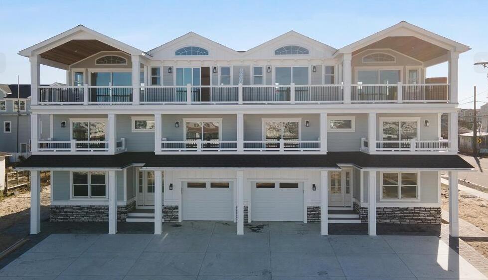 56 82nd Street East | Sea Isle City, NJ | Long & Foster Vacation