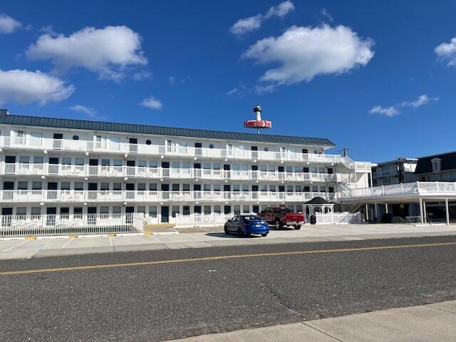 Long & Foster Vacation Rentals-6109 Atlantic Avenue UNIT 210-image-1