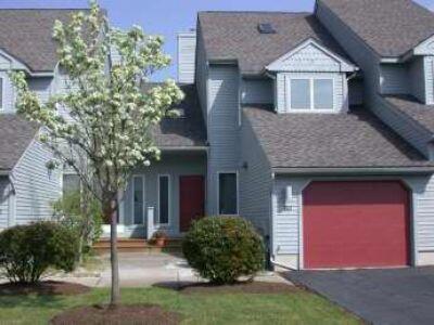 Long & Foster Vacation Rentals-803 St James Place-image-1