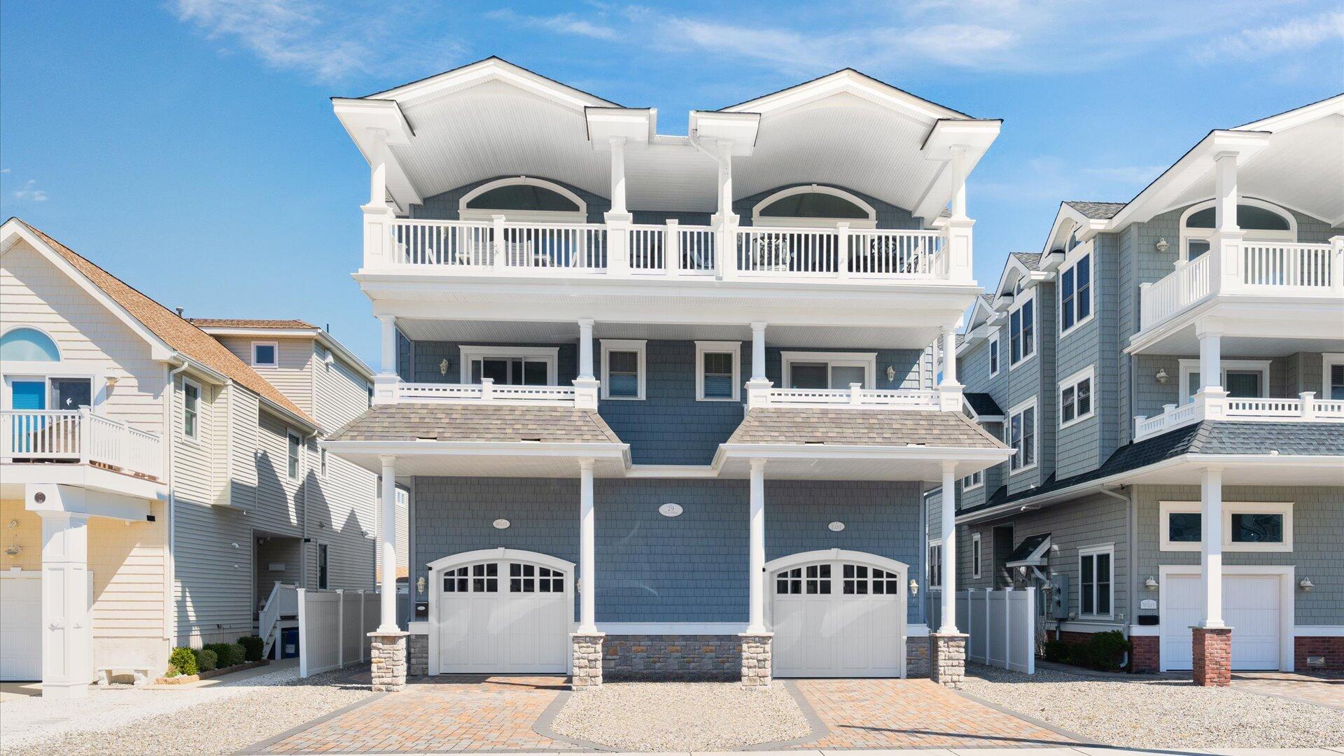 Long & Foster Vacation Rentals-29 78th Street West-image-1