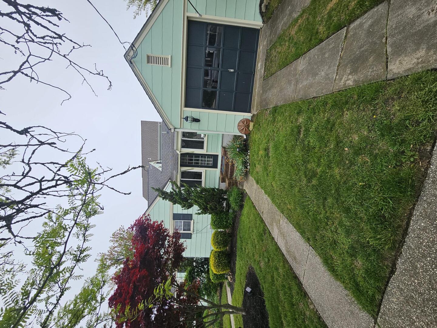 Long & Foster Vacation Rentals-1325 Maryland Ave-image-1