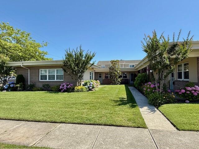 Long & Foster Vacation Rentals-10120 Third Ave, Unit 4-image-1