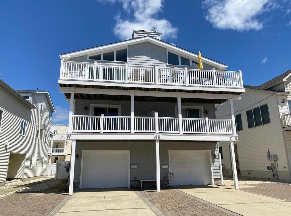 Long & Foster Vacation Rentals-25 81st Street West-image-1