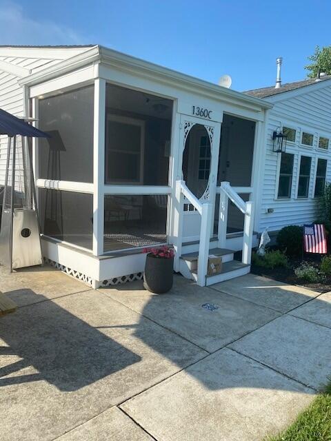 Long & Foster Vacation Rentals-1360C Illinois Ave-image-1