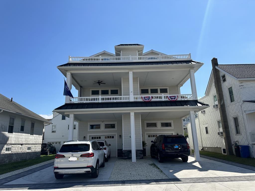 Long & Foster Vacation Rentals-134 45th Street East-image-1