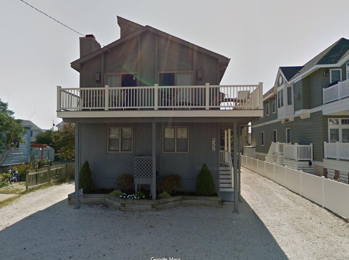 Long & Foster Vacation Rentals-255 83rd Street, Rear Unit-image-1