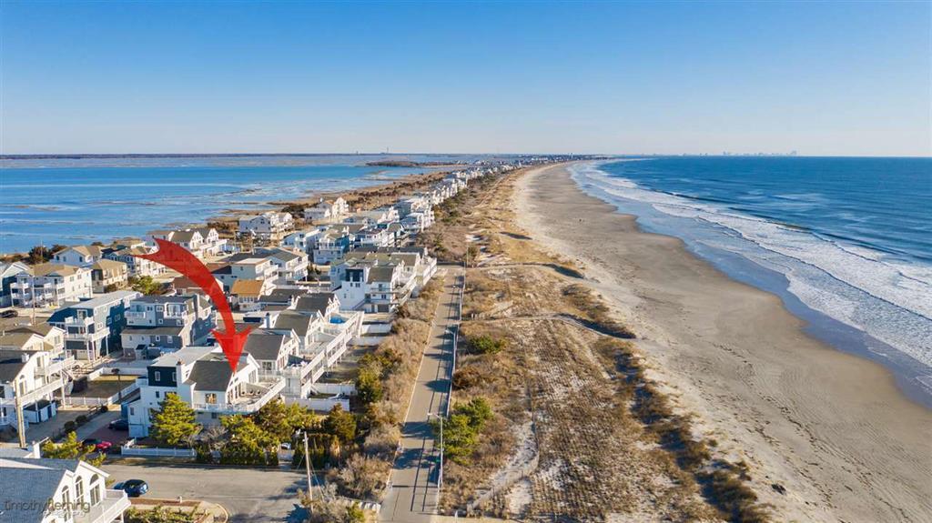 Long & Foster Vacation Rentals-3014 Marine Place North & South-image-1