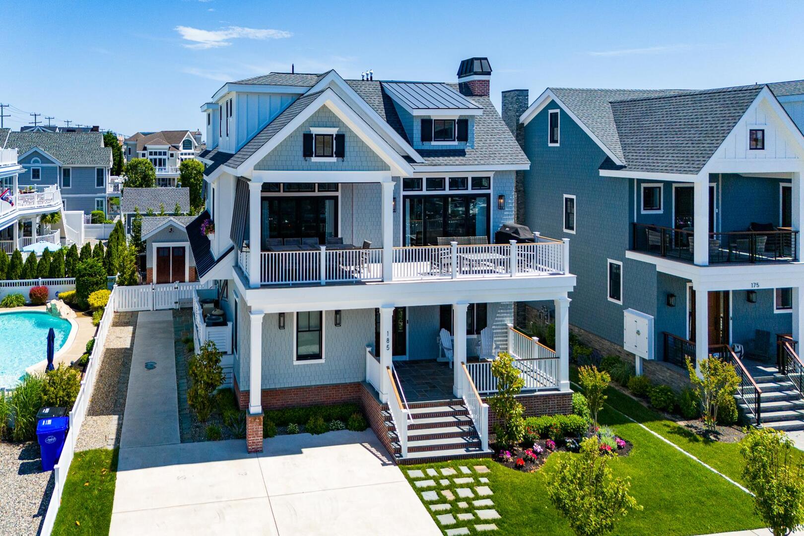 Long & Foster Vacation Rentals-185 78th Street-image-1