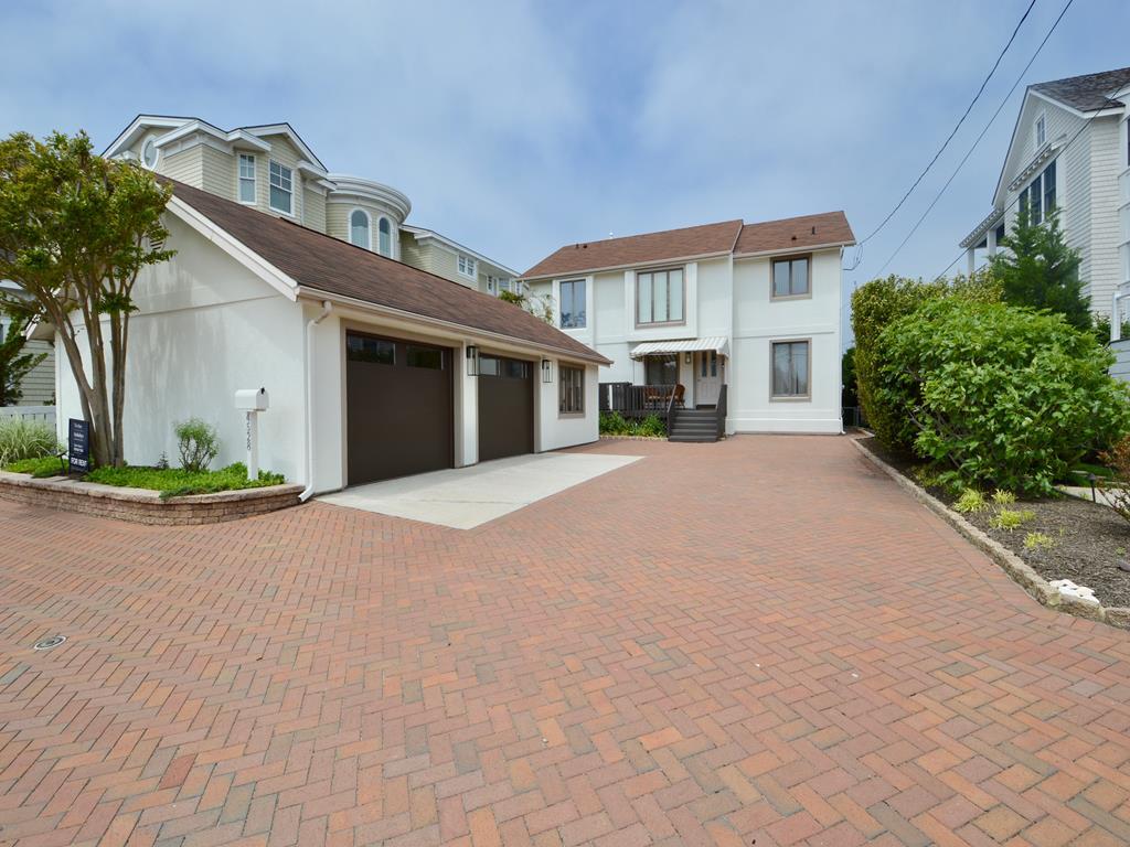 Long & Foster Vacation Rentals-4528 Ocean Drive-image-1