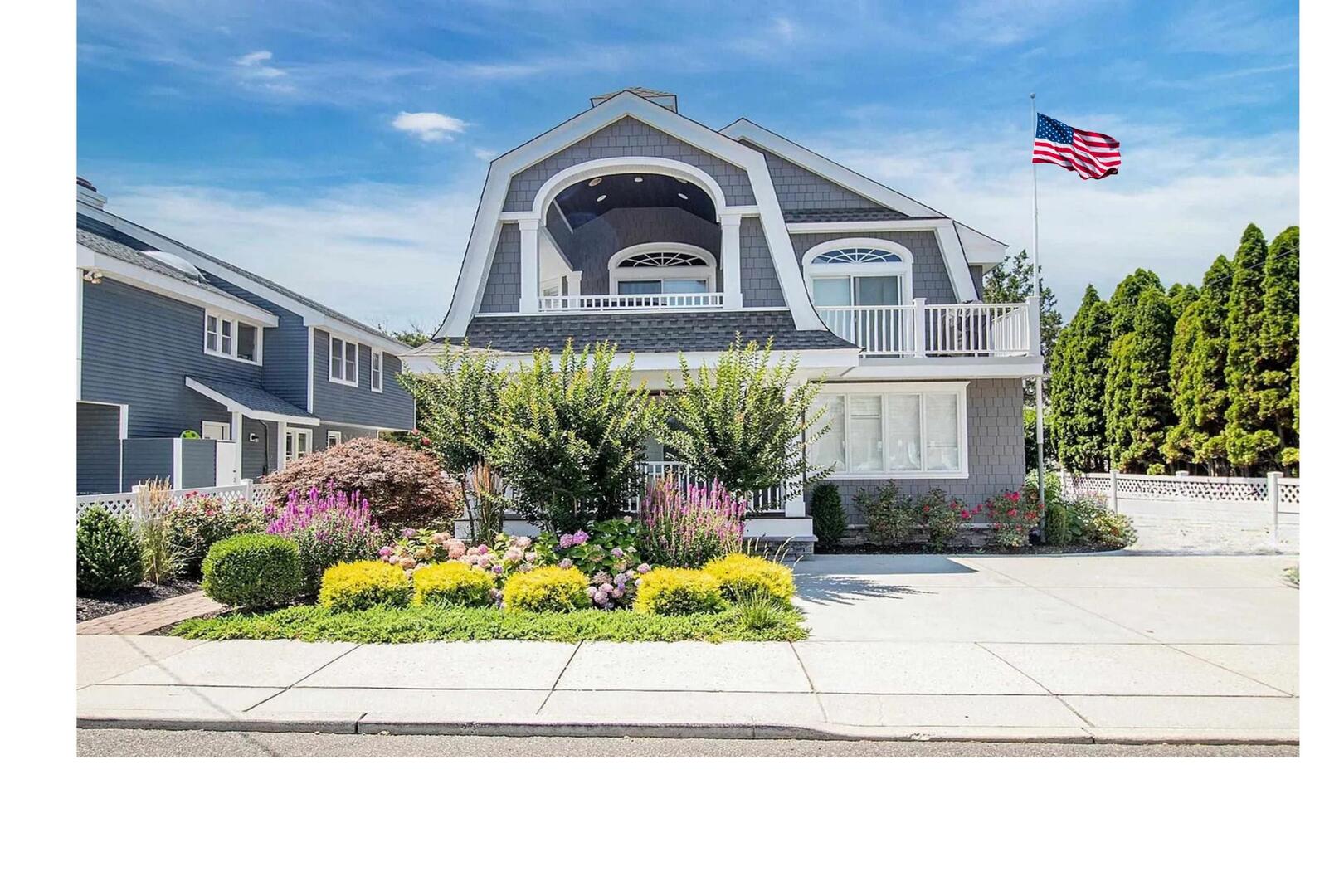 Long & Foster Vacation Rentals-178 37th Street-image-1