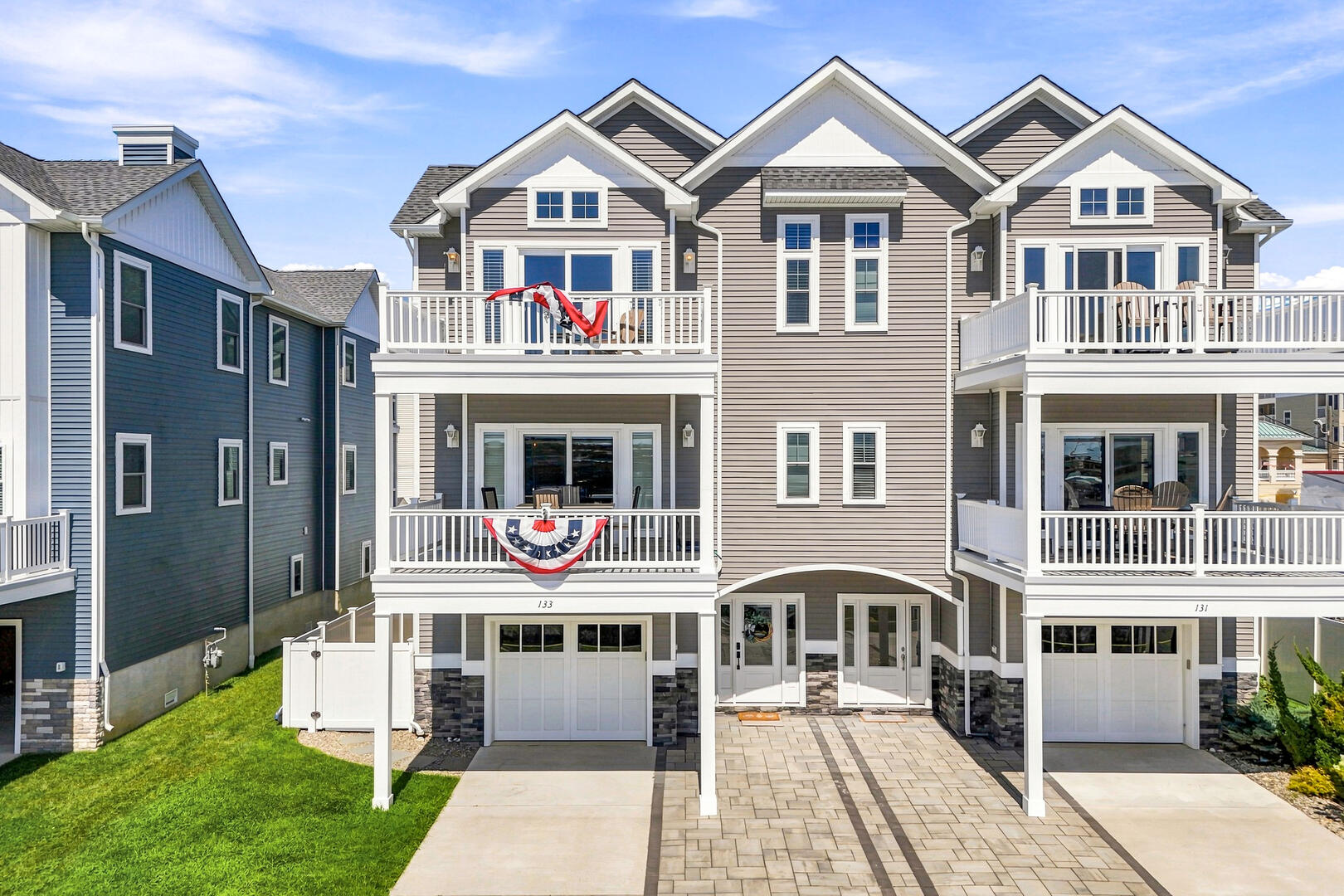Long & Foster Vacation Rentals-133 W Walnut Avenue-image-1