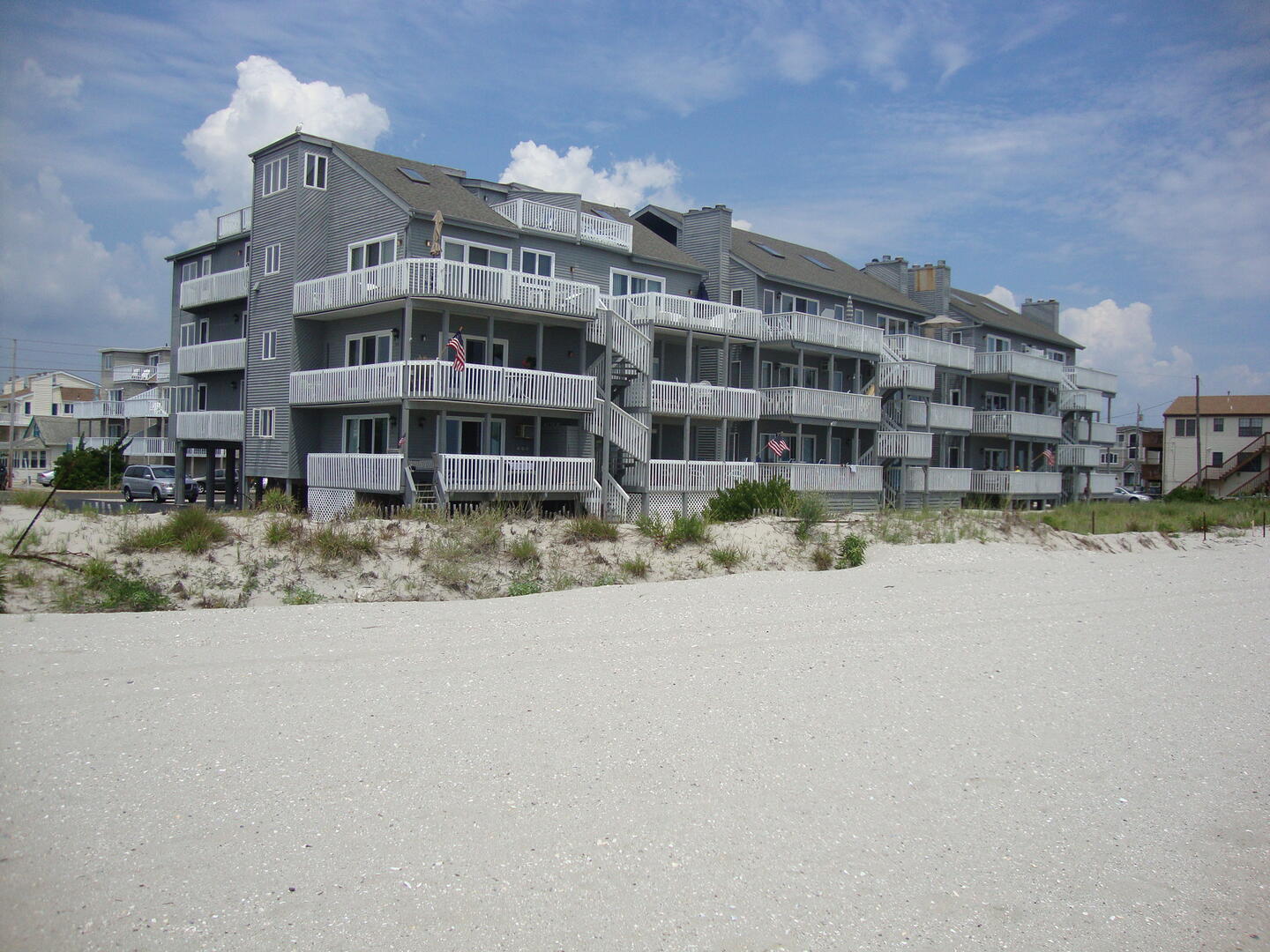 Long & Foster Vacation Rentals-9205 Pleasure Avenue #204-image-1