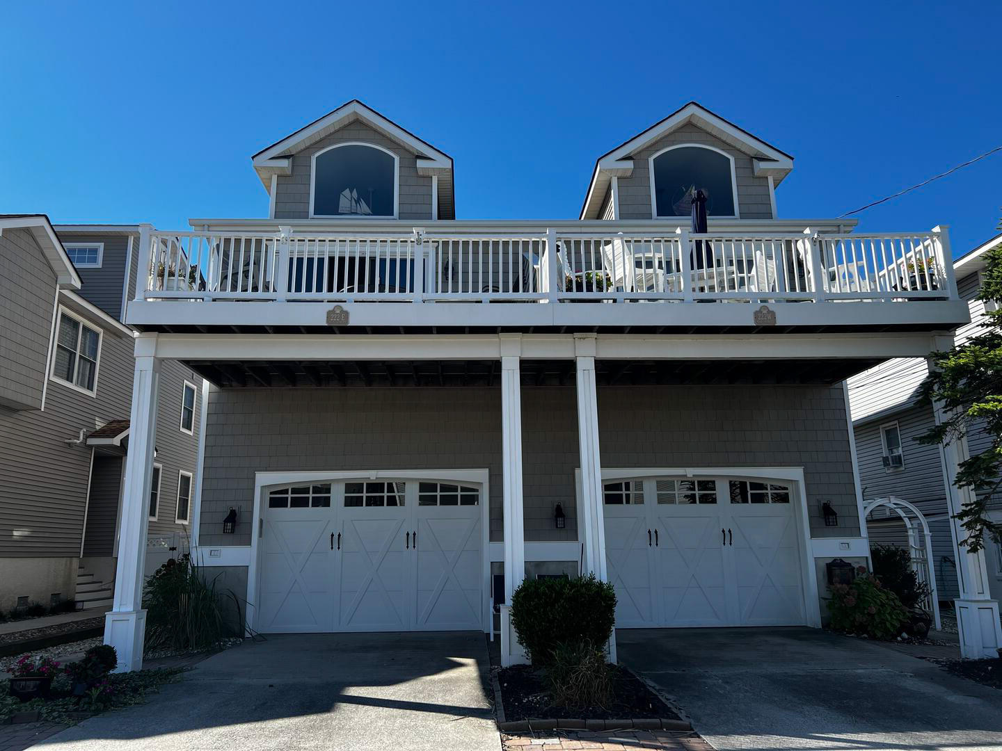 Long & Foster Vacation Rentals-222 81st Street East-image-1