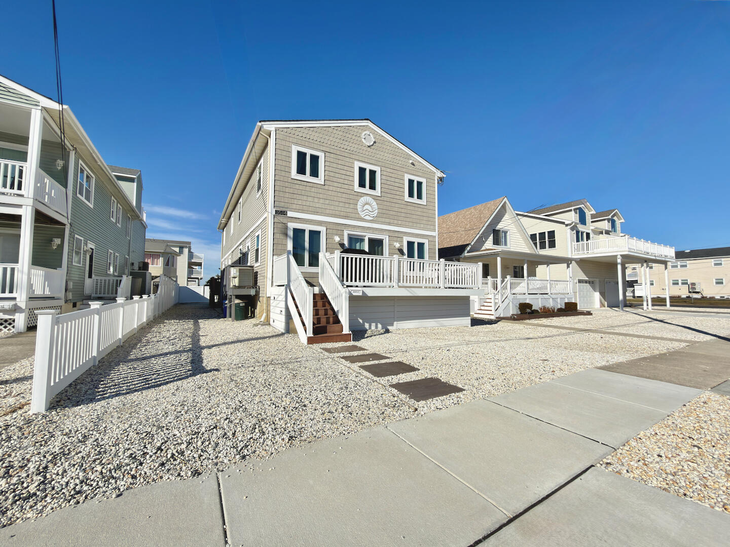 Long & Foster Vacation Rentals-3614 Central Ave Front/East-image-1