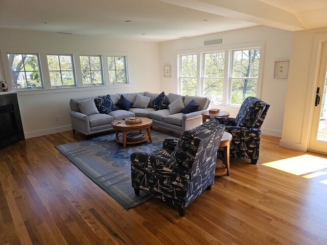 photo 41 rental 12962