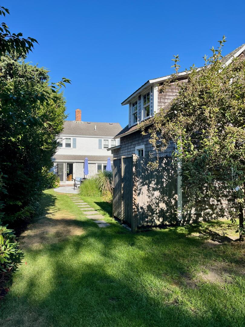 photo 44 rental 15346