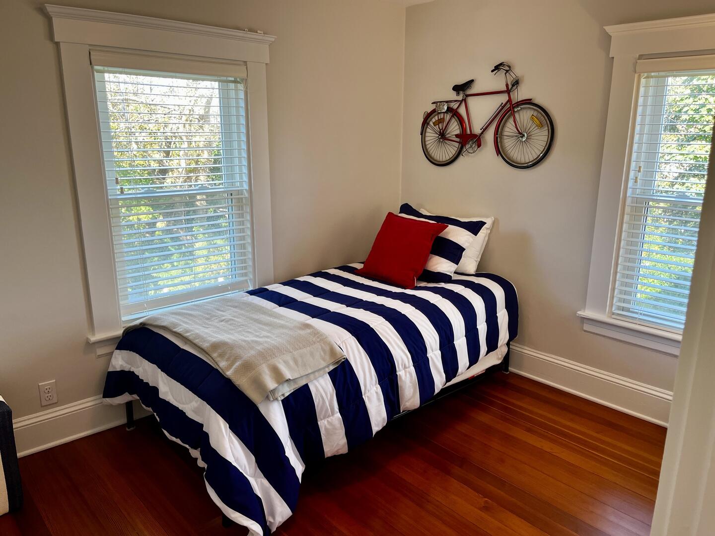 photo 37 rental 15507