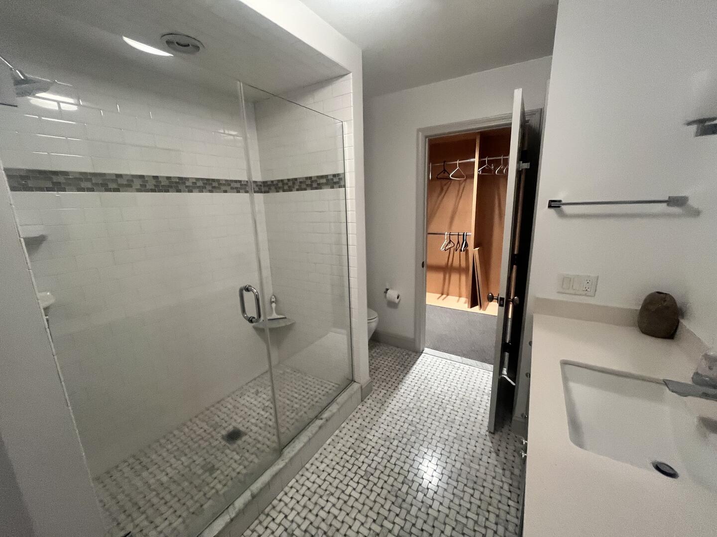 photo 6 rental 15640