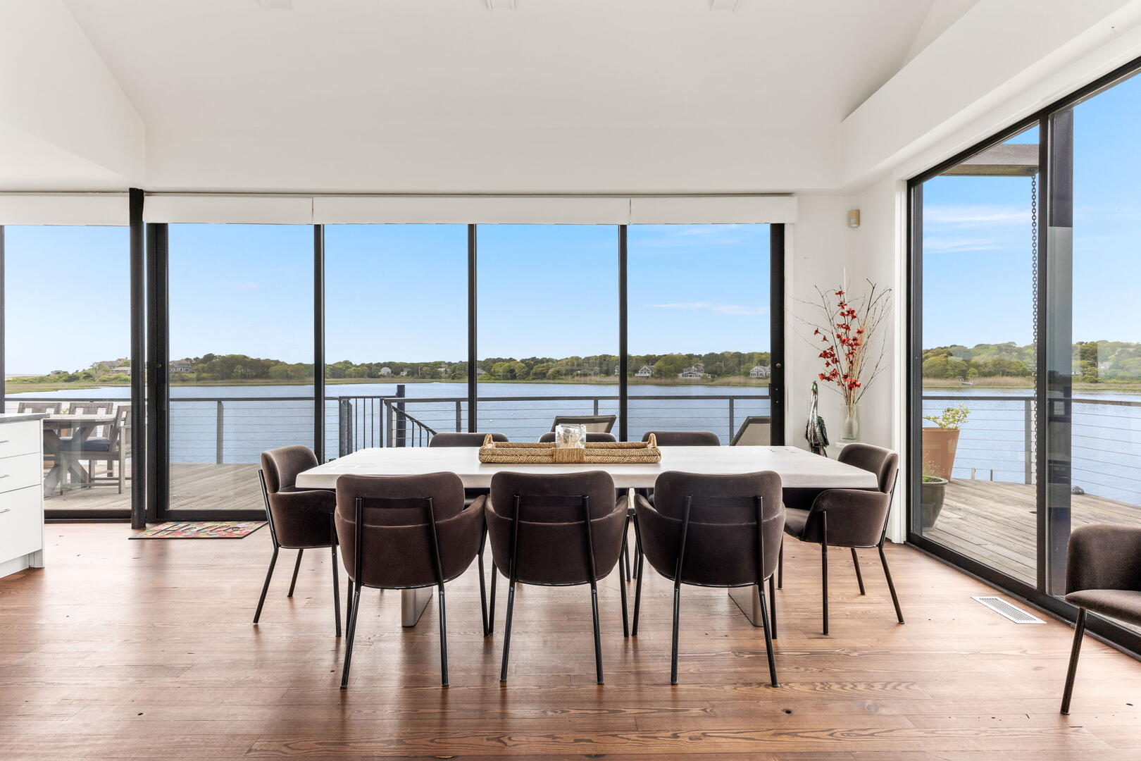 photo 24 rental 16286