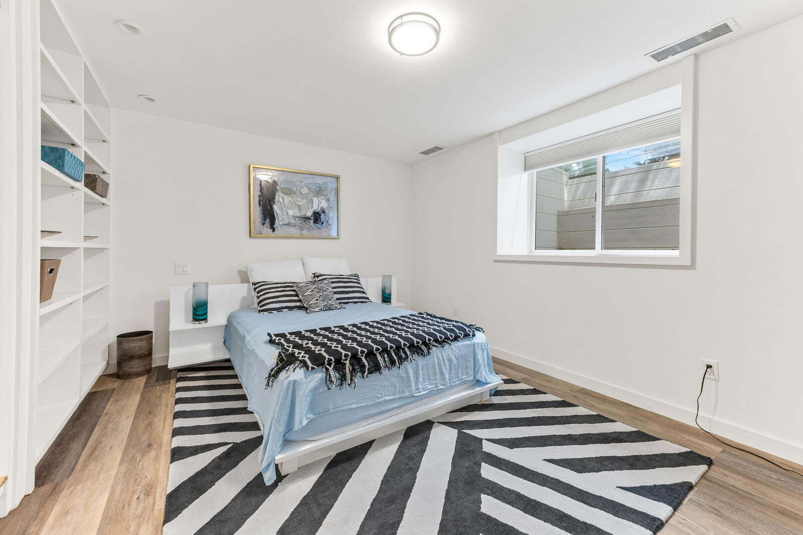 photo 56 rental 16286