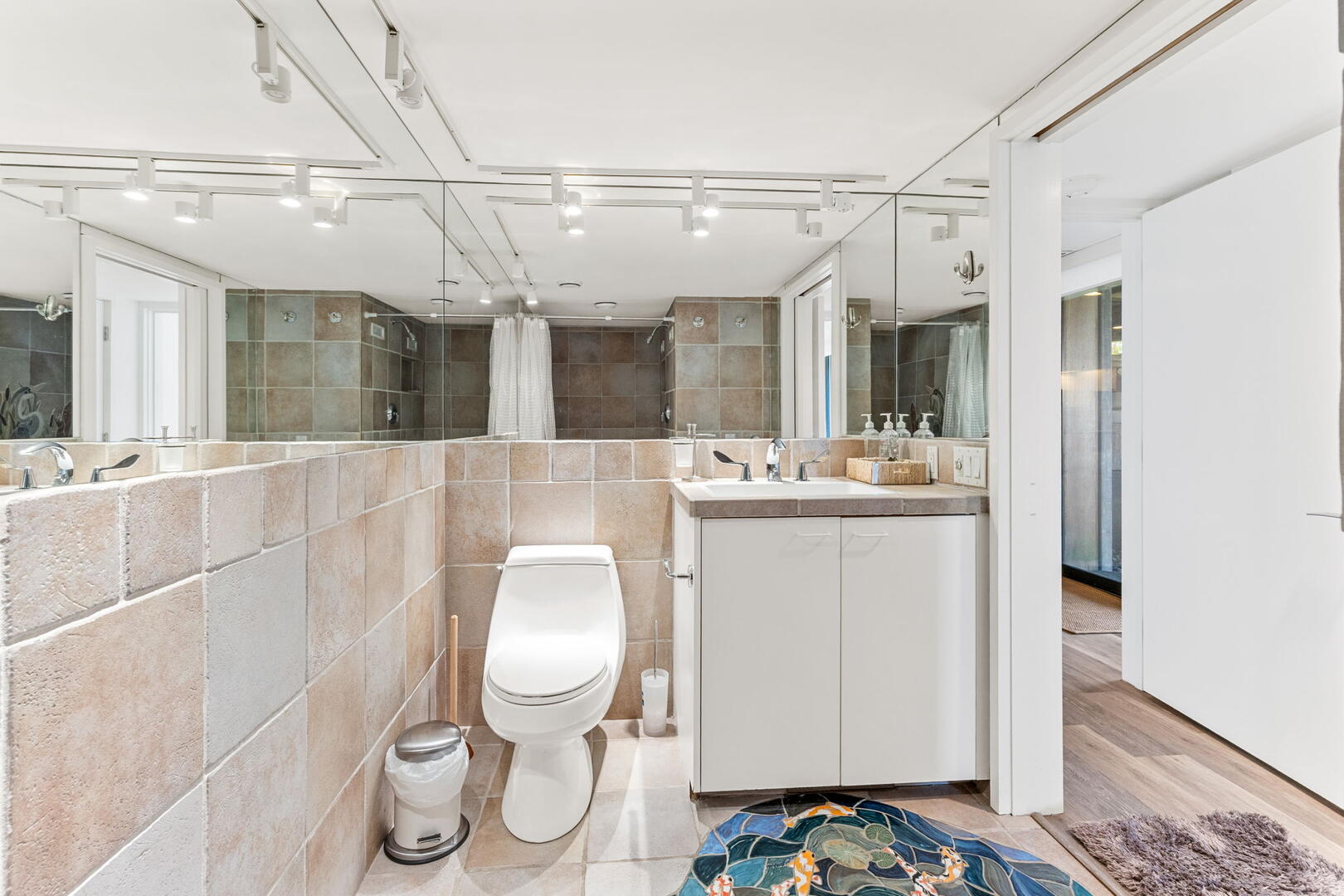 photo 59 rental 16286