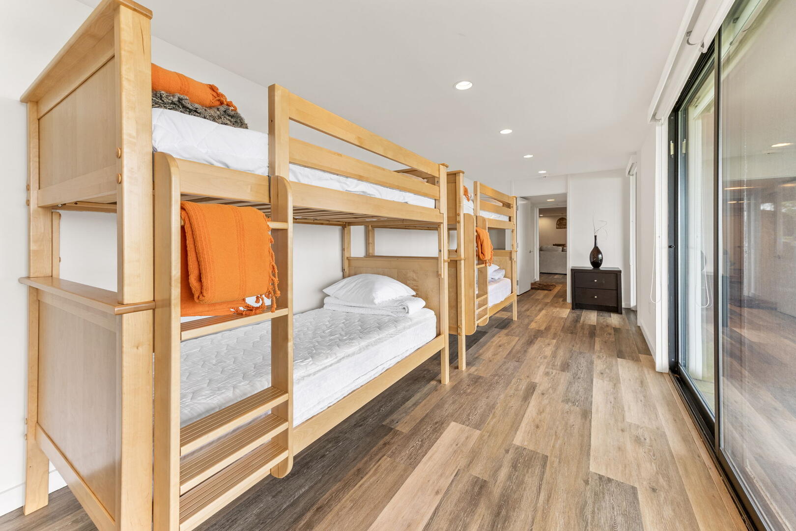 photo 62 rental 16286