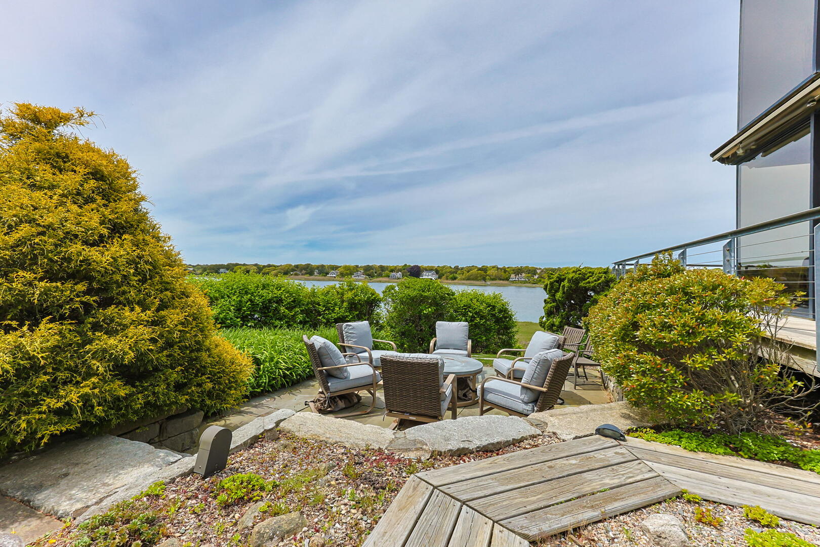 photo 69 rental 16286