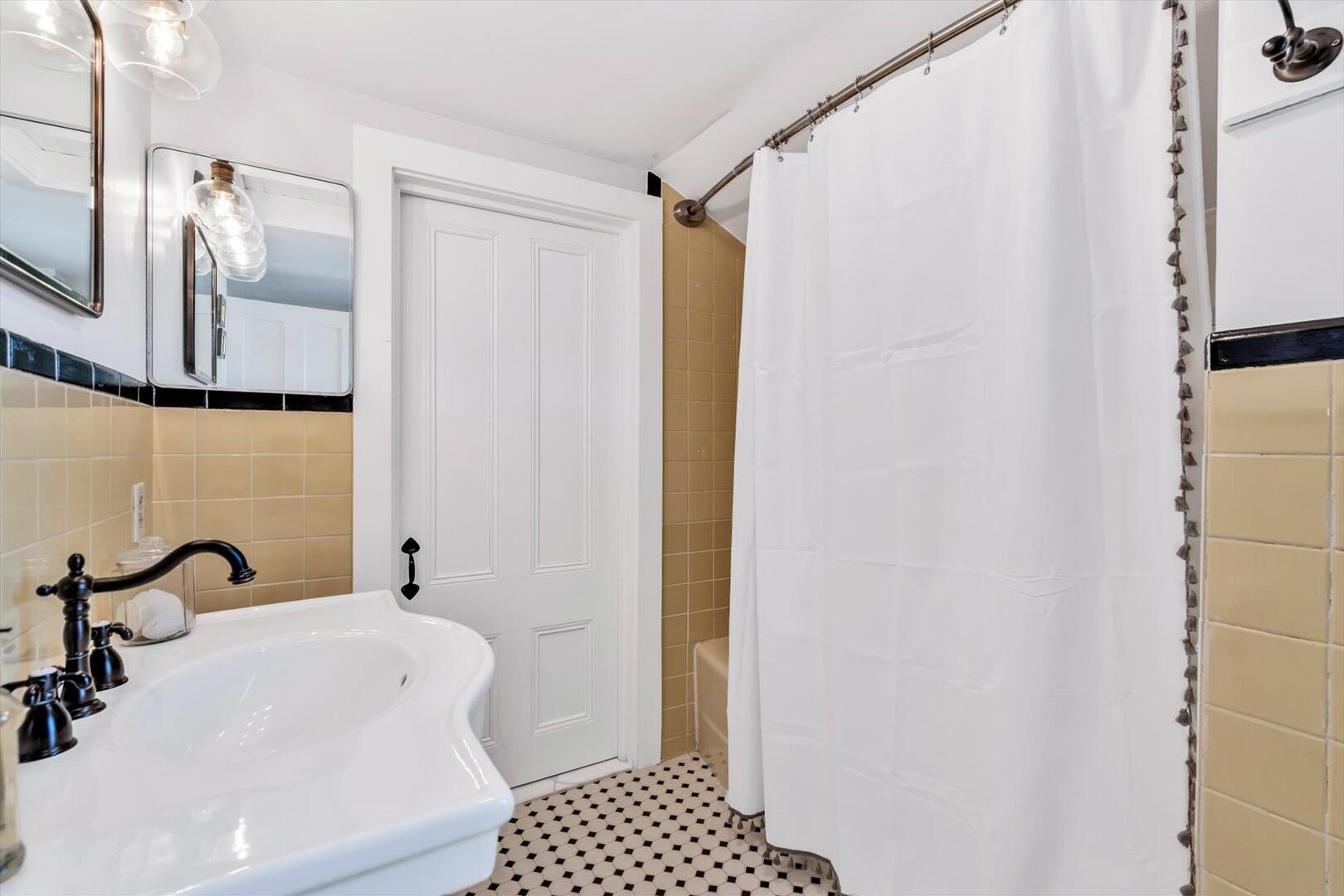 photo 46 rental 16406