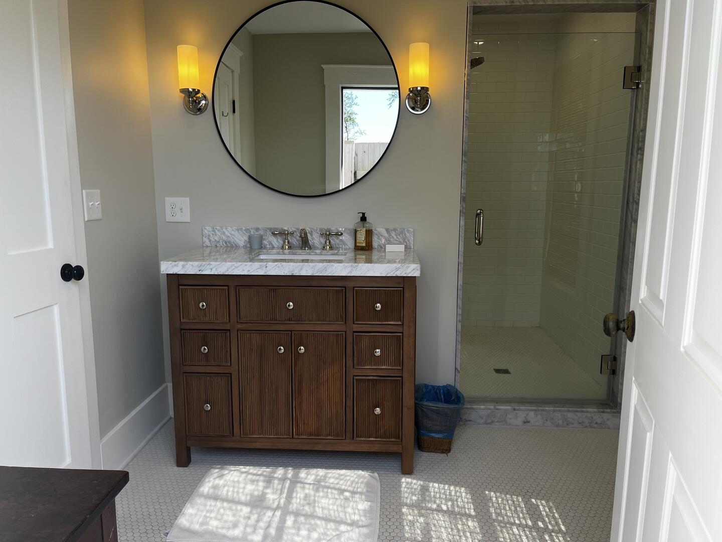 photo 48 rental 17359