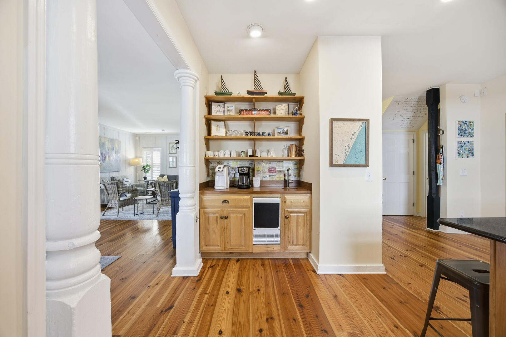 Beach Bones | Photo 14