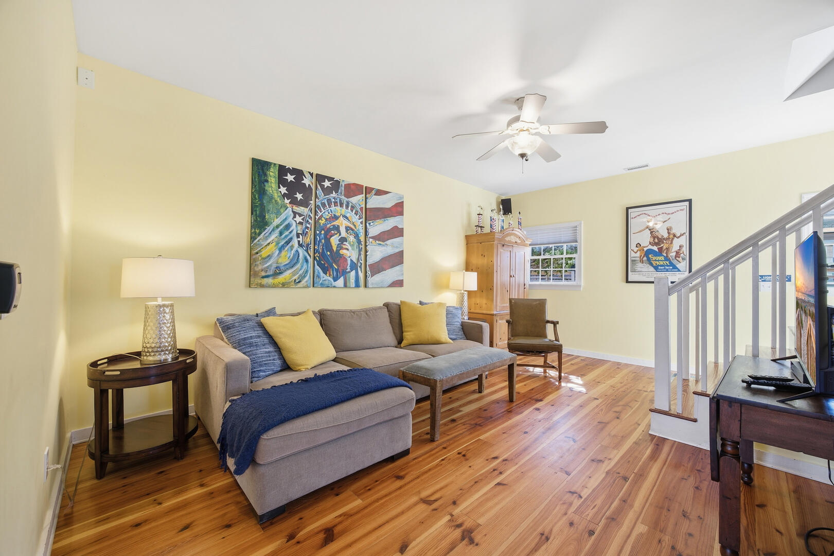 Beach Bones | Photo 23