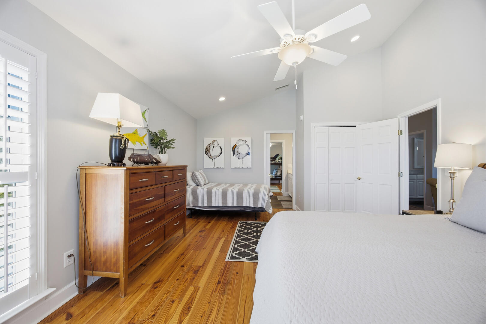 Beach Bones | Photo 40