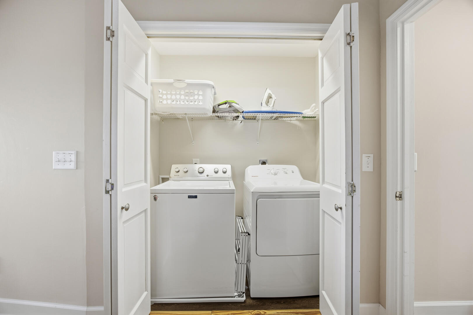 Beach Bones | Photo 45