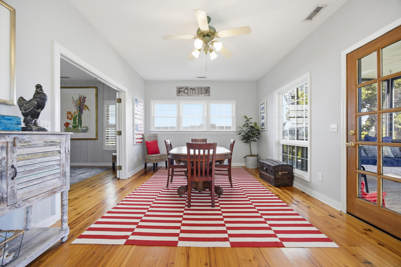 Beach Bones | Photo 8