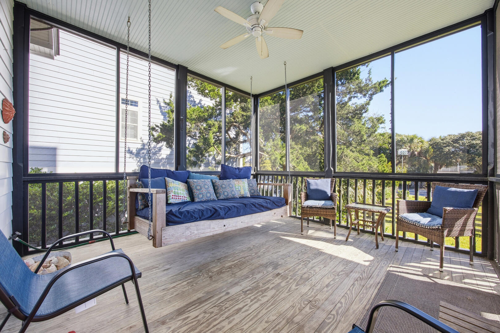 Beach Bones | Photo 3