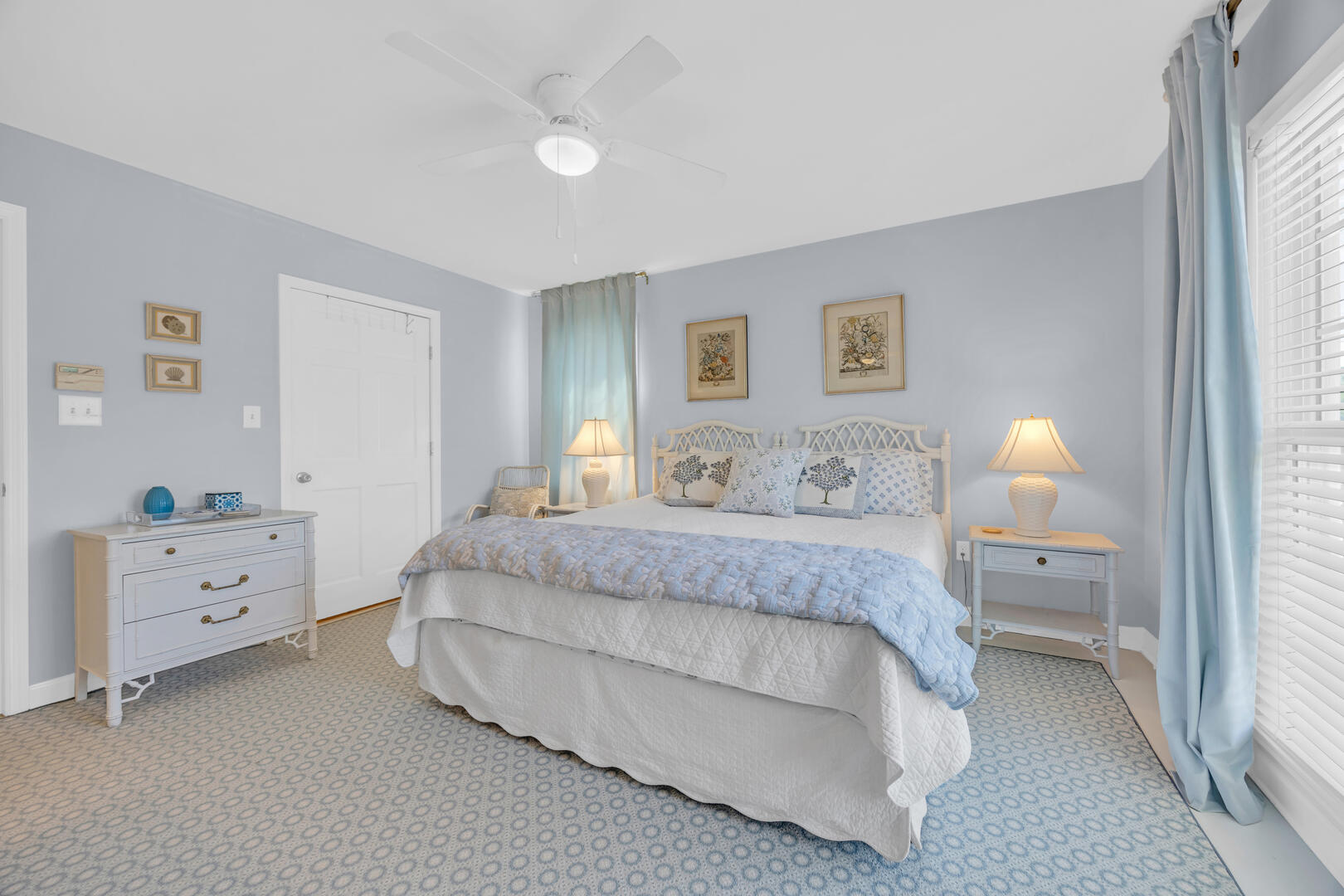 House of Mirth | Photo 21