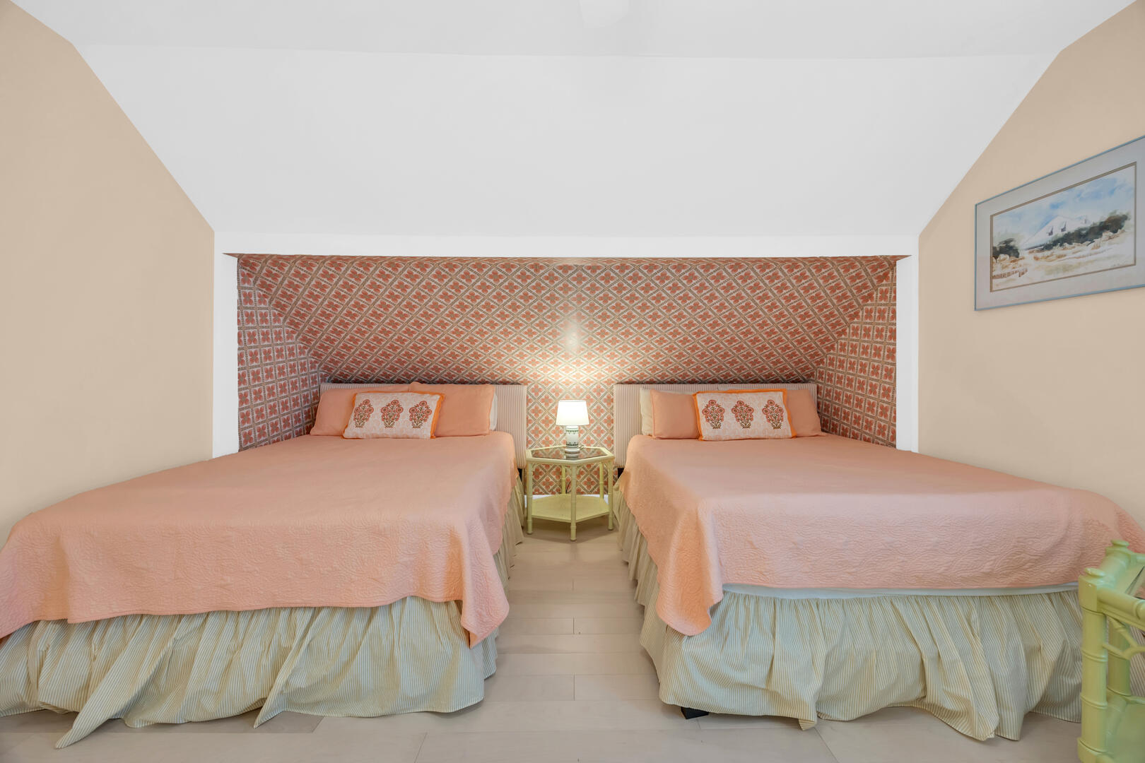 House of Mirth | Photo 30