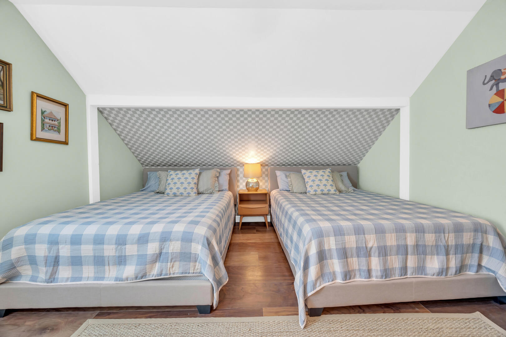 House of Mirth | Photo 33