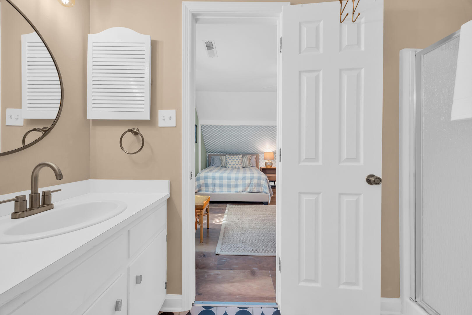 House of Mirth | Photo 35