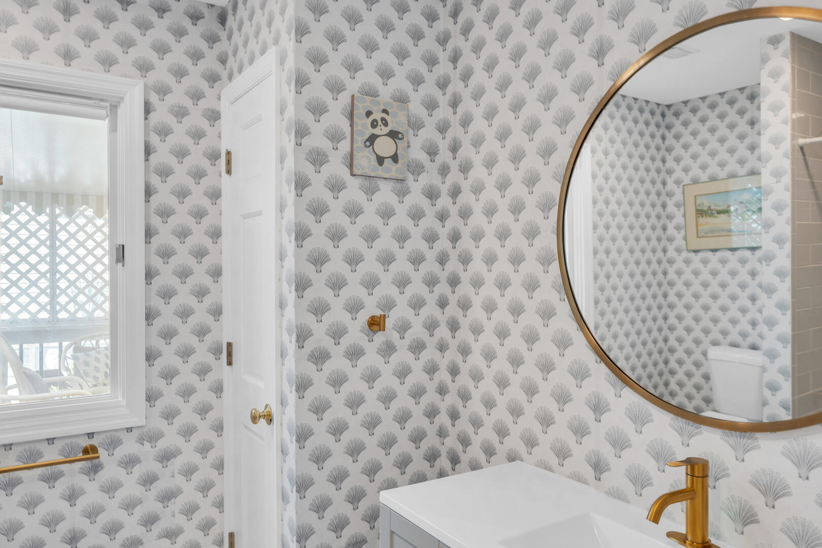 House of Mirth | Photo 23