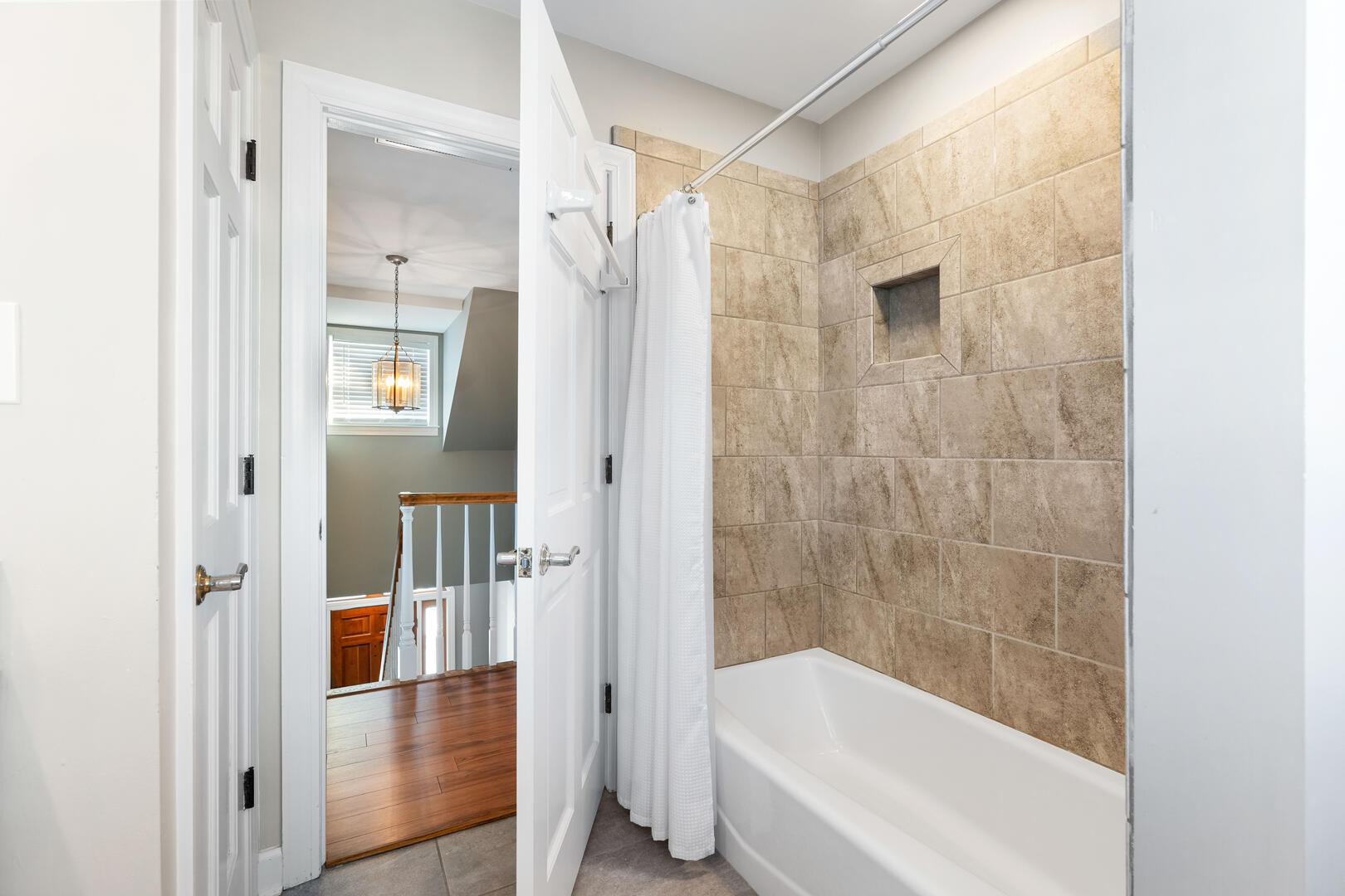 Alie House | Photo 26