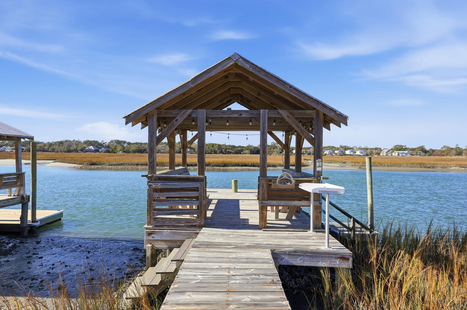 Back of the Moon | Photo 30