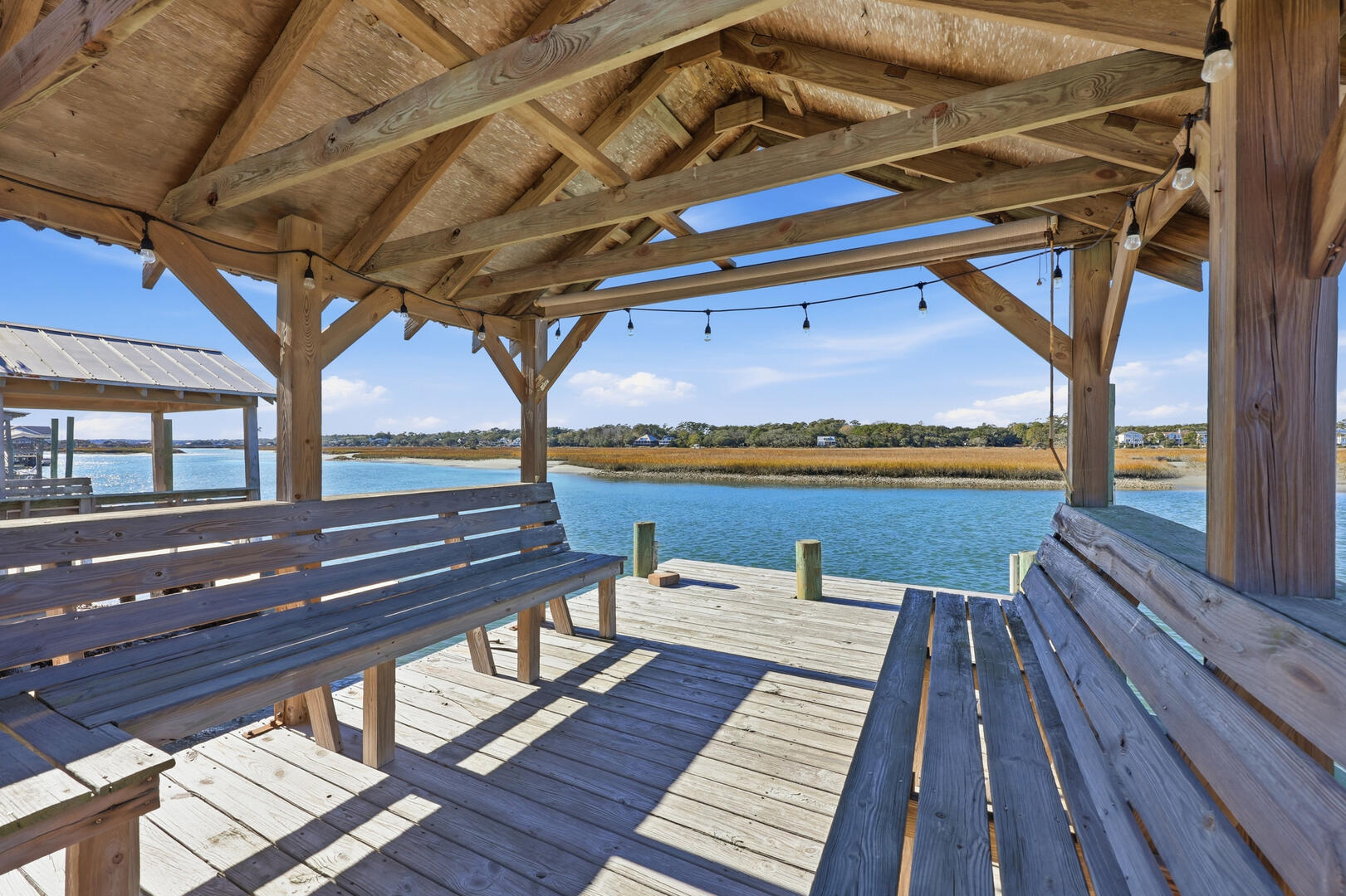 Back of the Moon | Photo 31