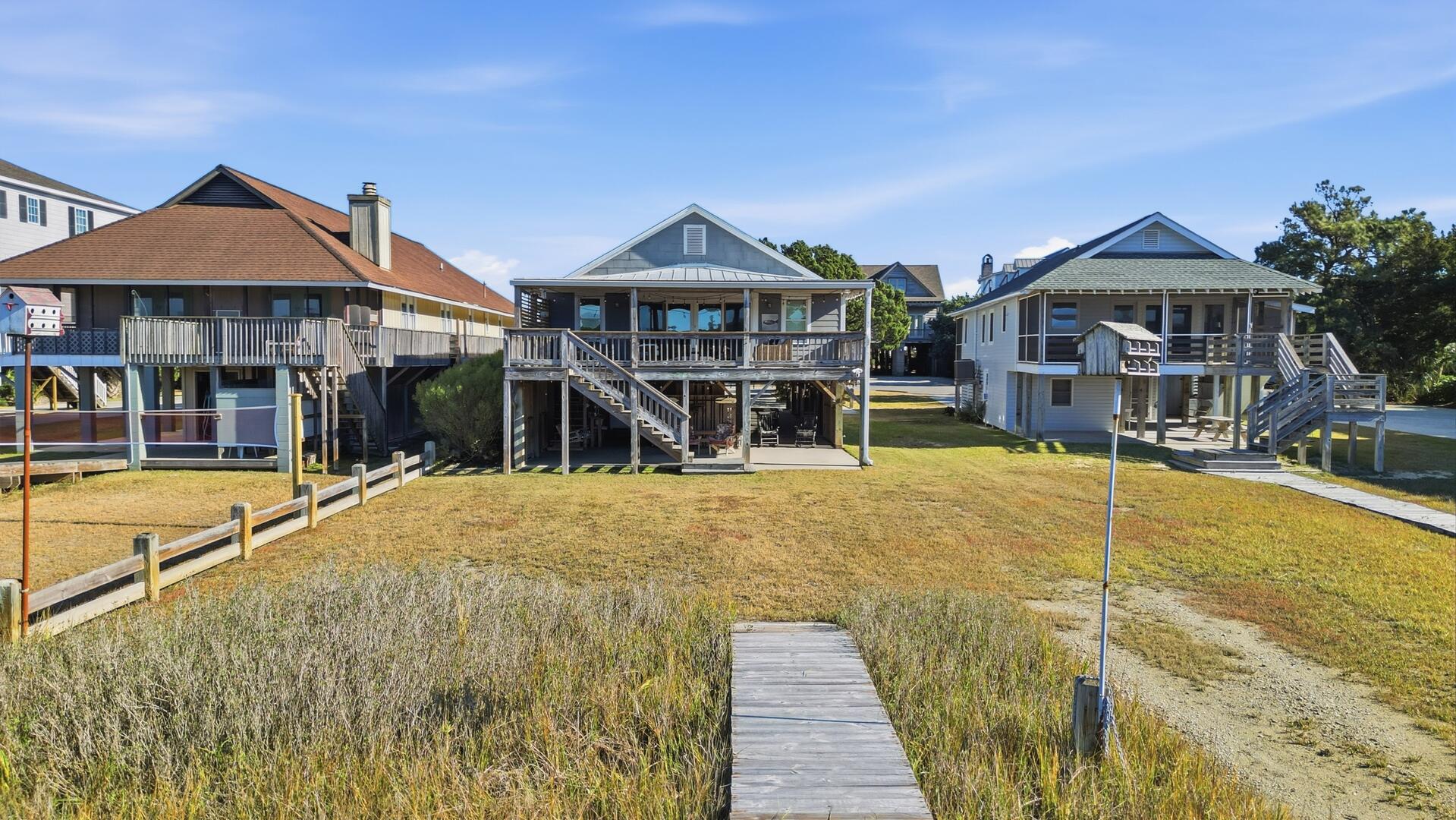 Back of the Moon | Photo 2